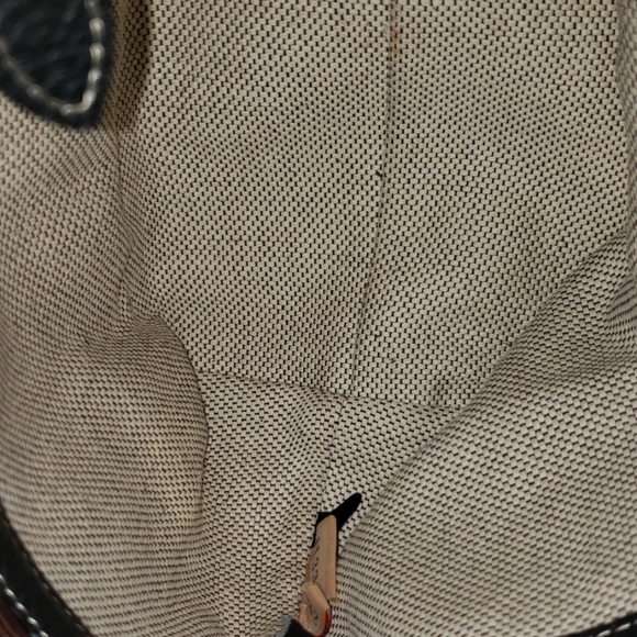 Dooney & bourke - Picture 3 of 3